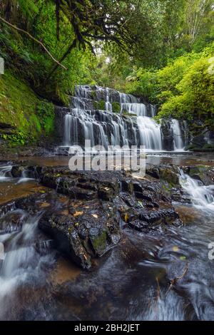 New Zealand, Otago, Long exposure of Purakaunui Falls Stock Photo