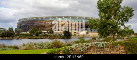 Chris drury hi-res stock photography and images - Alamy