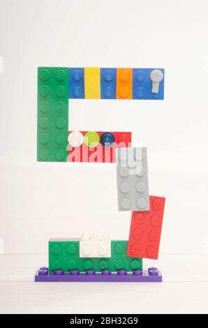 hic et nunc logo made with legos .5 tez : r/hicetnunc