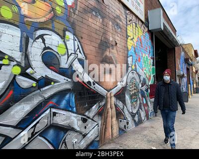 Brooklyn, USA. 23rd Apr, 2020. (NEW) Covid-19: Graffiti used as motivation to overcome Coronavirus effect. April 23, 2020, Brooklyn, new York, USA: Different graffitis are displaced on walls in some streets in Brooklyn as a motivation to stay together, stay positive and with assurance that this Covid-19 pandemic will pass and be overcome soon. Credit: Niyi Fote/Thenews2 Credit: Niyi Fote/TheNEWS2/ZUMA Wire/Alamy Live News Stock Photo