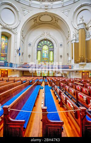 Annapolis, Maryland, USA. 9th Aug, 2019. The United States Naval Academy Chapel photographed Friday, August 9, 2019 in Annapolis, Maryland. The Chapel is one of two houses of worship on the grounds of the Navy's service academy. Protestant and Catholic services are held there. The Naval Academy Chapel is a focal point of the Academy and the city of Annapolis. The chapel is an important feature which led to the Academy being designated a National Historic Landmark in 1961. It was designed by Ernest Flagg and the cornerstone was laid in 1904 by Admiral George Dewey and the dedication of the Cha Stock Photo