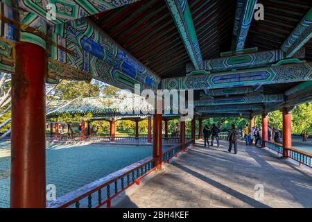 View of the Ghost Corridor in the Temple of Heaven, Beijing, People's Republic of China, Asia Stock Photo