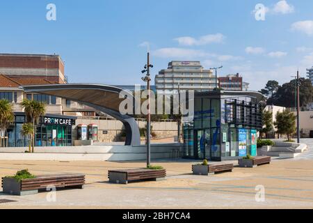 Bournemouth Tourist Information Centre & Prom Café at Pier Approach closed due to Coronavirus lockdown at Bournemouth, Dorset UK in April 2020 Stock Photo