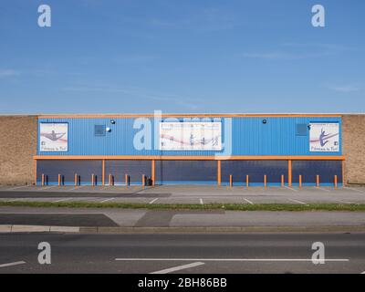 KIRKBY IN ASHFIELD, ENGLAND - APRIL 24: Exterior of Freestyle Trampoline Park, early morning. Low Moor Road, in Kirkby In Ashfield, Nottinghamshire, E Stock Photo