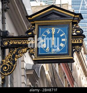 The clock on St Mary-at-Hill an Anglican parish church in the Ward of Billingsgate, City of London Stock Photo