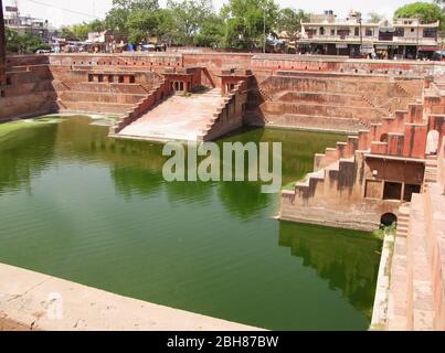 Traditional Step well or Baori or kund for bathing purposes by queen. These are commonly found in Rajasthan and other other parts of India Stock Photo