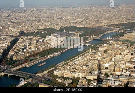 panoramic view of part of the city around Grand Palais and Petit Palais from Eiffel Tower, October 1983, Paris, France Stock Photo
