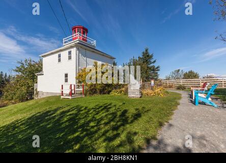 Canada, Nova Scotia, Minasville, Burncoat Head Park on the Minas Basin, Burncoat Head Lighthouse Stock Photo