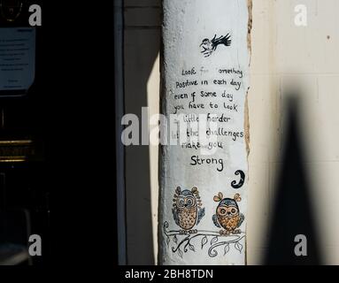 April 24th 2020. Banbury, Oxfordshire, UK. Messages of encouragement and support displayed in artform, during the coronavirus pandemic and UK lockdown. Credit: Bridget Catterall Alamy Live News