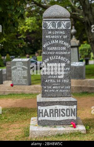 Canada, Nova Scotia, Halifax, Fairview Lawn Cemetery, gravesites of victims of the HMS Titanic sinking in 1912 Stock Photo