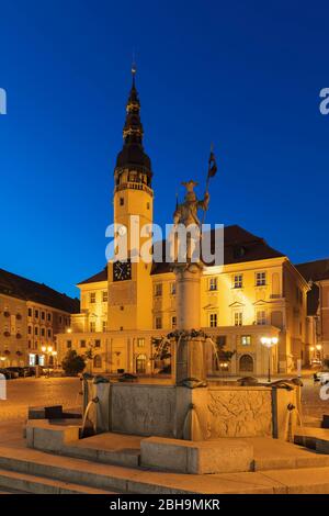 Fountain and Town Hall at Hauptmarkt, Bautzen, Oberlausitz, Saxony, Germany Stock Photo