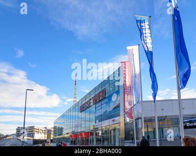 Vienna, Vienna: fair building Messe Wien, visitors in 02. Leopoldstadt, Vienna, Austria Stock Photo