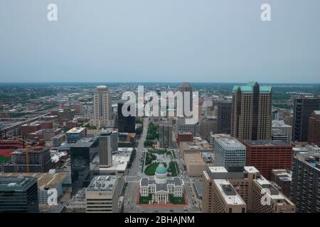 Aerial view of St. Louis, Missouri with Thomas F. Eagleton United States Courthouse. Photograph taken from the top of Gateway Arch Stock Photo