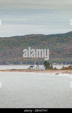 Canada, Nova Scotia, Cabot Trail, Ingonish, Cape Breton HIghlands National Park, beach house Stock Photo