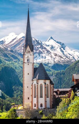 St Vincent Church in Heiligenblut am Großglockner, High Tauern National Park, distrit of Spittal an der Drau, Carinthia, Austria, Europe Stock Photo