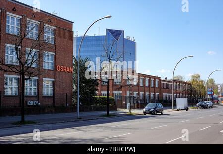 Berlin, Germany. 09th Apr, 2020. The entrance to the Osram factories in the Nonnendammallee. Credit: Jens Kalaene/dpa-Zentralbild/ZB/dpa/Alamy Live News Stock Photo