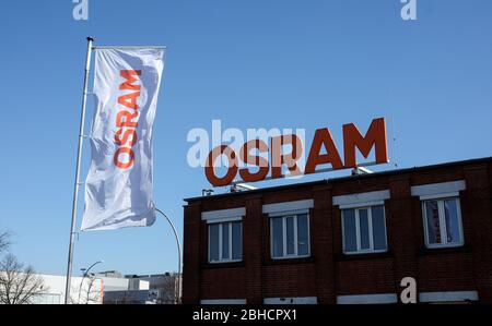 Berlin, Germany. 09th Apr, 2020. The entrance to the Osram factories in the Nonnendammallee. Credit: Jens Kalaene/dpa-Zentralbild/ZB/dpa/Alamy Live News Stock Photo