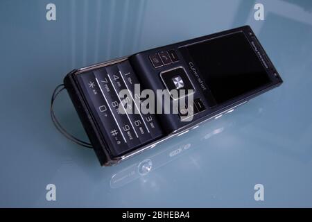 Sony Ericsson Cyber-shot C905 vintage mobile phone Stock Photo