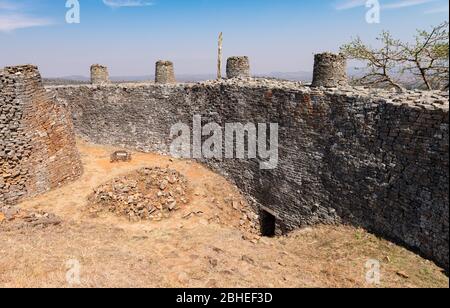 Ancient ruins of Great Zimbabwe (southern Africa) near Lake Mutirikwe Stock Photo