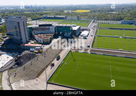 firo: 22.04.2020, football, 1.Bundesliga, season 2019/2020, FC Schalke 04, construction project Berger Feld, modern training grounds, a regional league stadium, park stadium, in the foreground, aerial view, from above, drone, drone photo, left the MARRIOTT Hotel, | usage worldwide Stock Photo
