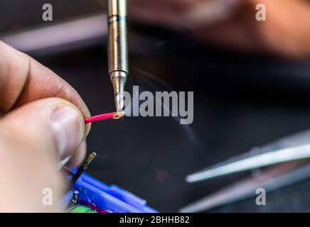 Wire Support Soldering Tip