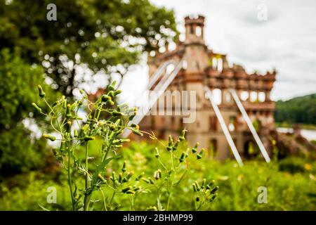 Bannerman Castle Arsenal Armory on Pollepel Island Hudson River, New York at day Stock Photo