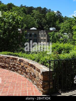 The Grand Promenade behind Bathhouse Row in the City of Hot