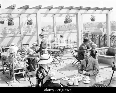 Hinds Restaurant, Eltham . - 1936 Stock Photo