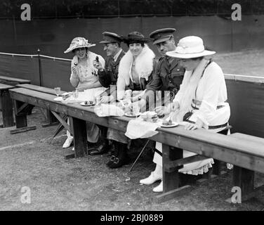 Lawn Tennis Championship at Wimbledon. - A Luncheon Party. - 28 July 1919 - Stock Photo