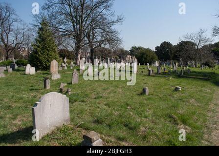 Brompton Cemetery, Fulham Rd, Kensington, London SW10 9UG Stock Photo