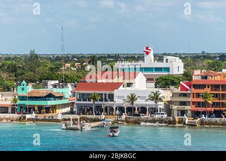 San Miguel de Cozumel, Mexico - April 25, 2019: Cityscape of the main city in the island  of Cozumel, Mexico, Caribbean. View from the cruise ship. Stock Photo