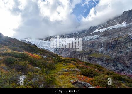 Intensive glacier melting as result of global warming.