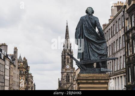 View of statue of Adam Smith on the Royal Mile in Edinburgh Old Town, Scotland, UK Stock Photo