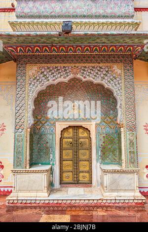 Beautifully decorated Rose Gate at the Pritam Niwas Chowk of the Jaipur City Palace in Jaipur, Rajasthan, India Stock Photo