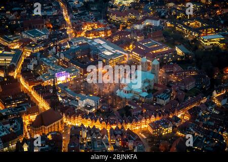 city centre of Muenster, with mit Prinzipalmarkt, church St. Lamberti-Kirche, and cathedral St.-Paulus, 17.12.2019, aerial picture, Germany, North Rhine-Westphalia, Munster Stock Photo