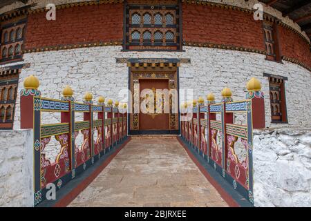 Bhutan, Paro. Ta Dzong aka Taa Dzong, fortress and watchtower. Converted into the National Museum of Bhutan. Detail of traditional architecture. Stock Photo