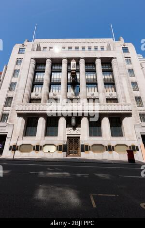 The Daily Telegraph Building on Fleet Street in London, also known as Peterborough House / Peterborough Court, former home of the daily Telegraph newspaper and Goldman Sachs bank. London UK (118) Stock Photo