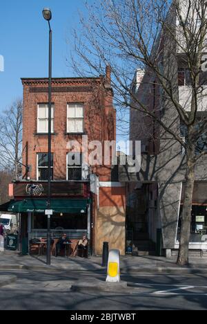 Red Brick Victorian Terrace Cornice Frontage Elevation Rafaello Cafe 246 King Street, Hammersmith, London W6 0RF Stock Photo