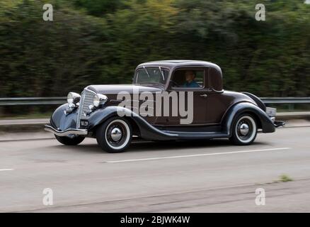 1935 REO Flying Cloud Coupe classic American car Stock Photo - Alamy