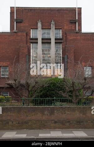 1930s Architecture, Art Deco Architecture Red Brick Stone, Royal Masonic Hospital 1 Coulter Rd, Hammersmith, London W6 0BJ by Thomas S Tait Stock Photo