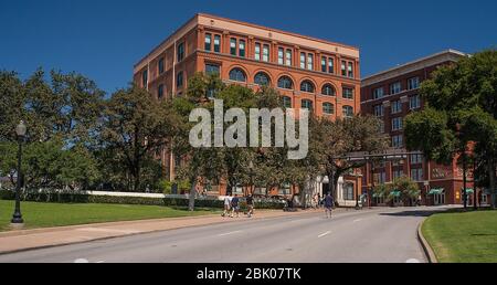 Texas School Book Depository, President John Fitzgerald Kennedy assasination site, Dealey Plaza, Dallas, Texas, USA Stock Photo