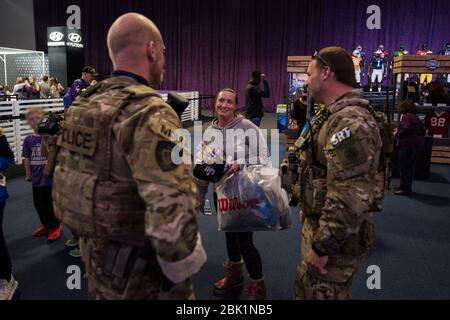 HSI SRT Security at the Minneapolis Convention Center Stock Photo