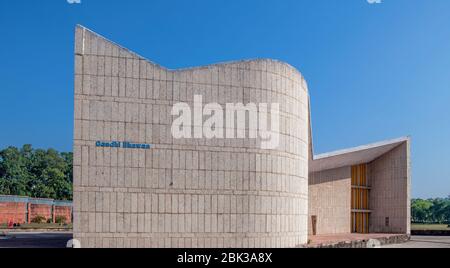 Le Corbusier architect Gandhi Bhawan building Punjab University Chandigarh India Stock Photo