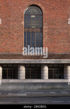 Swedish Georgian Art Deco Architecture Council Building Red Brick Hammersmith Town Hall King St, Hammersmith, London W6 9JU by Ernest Berry Webber Stock Photo