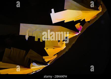 Vitamin C by polarised light microscopy Stock Photo