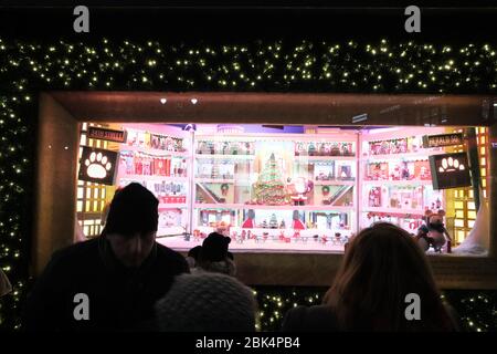 New York, NY/USA- December 2017: A Christmas theme decorated shop window at Macy's department store in Manhattan, New York. Each year, the flagship st Stock Photo