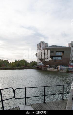 Perforated Bronze Aluminium Cladding Canada Water Library 21 Surrey ...