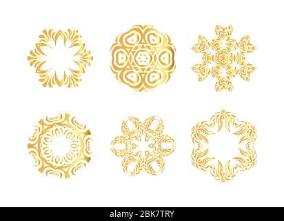 Oriental vector gold metallic  pattern. Vector illustration. Stock Vector