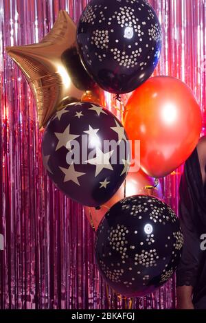 Golden and black balloons decorated with black and yellow balloons. Stylish  party with balloons. Place of celebration. 2254787 Stock Photo at Vecteezy