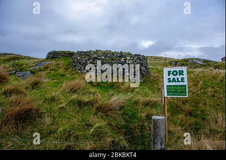 Derelict stone property for sale at Garenin, Isle of Lewis, Outer Hebrides, Scotland. Stock Photo